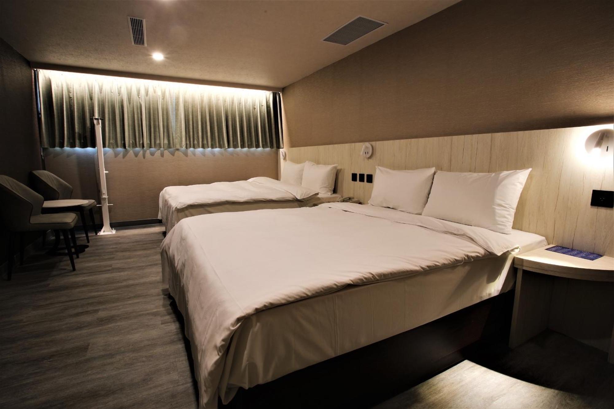 Golden Home Hotel Тайбэй Экстерьер фото