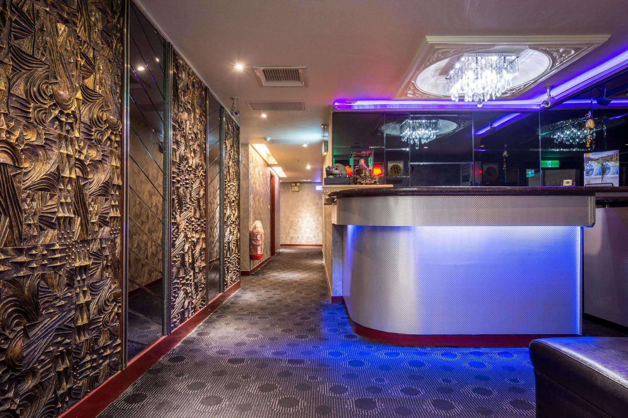 Golden Home Hotel Тайбэй Экстерьер фото